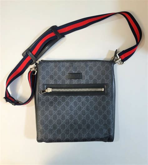 gucci men's sling bag